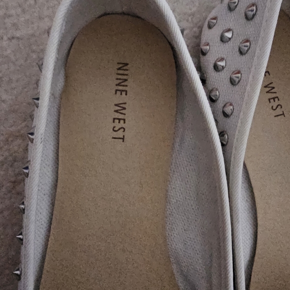 Nine West shoes - Picture 3 of 5